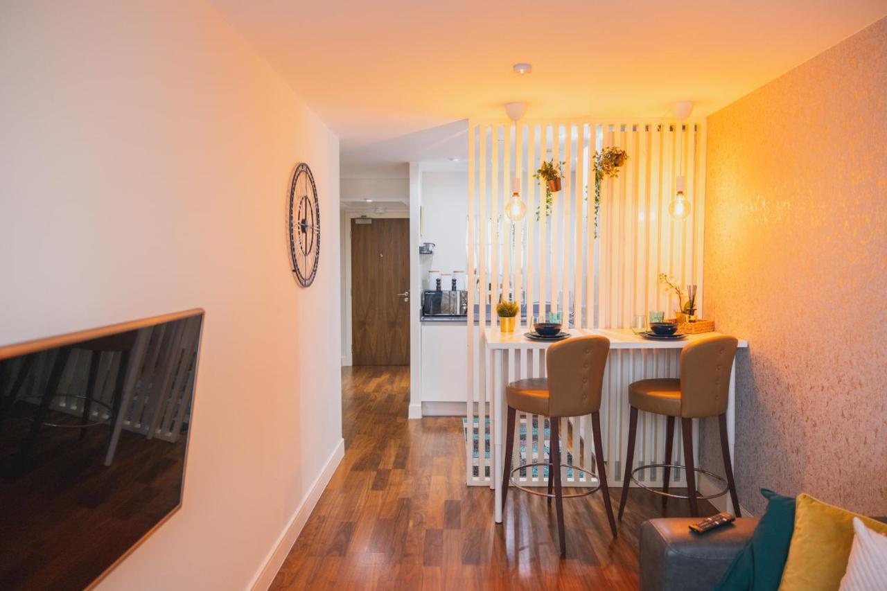 Luxury 9Ine Broad Street Apartments, Beautiful City View, Public Parking, Birmingham Exterior photo